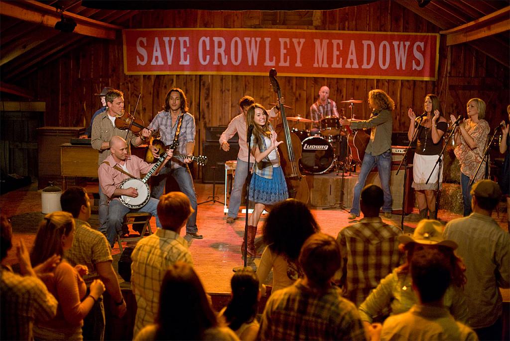 hannah_montana_the_movie_2009_1024x768_879820.jpg